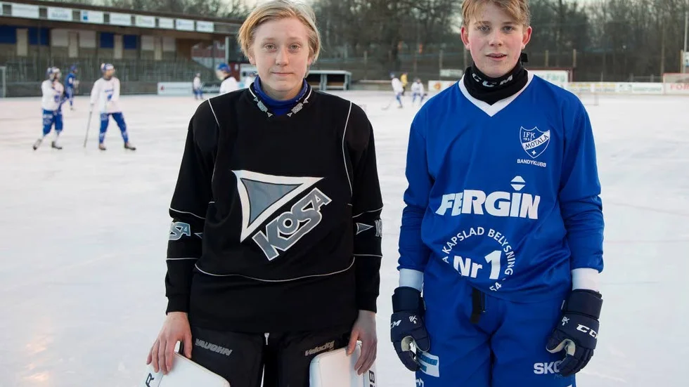 Leo Jangvik och Konrad Björk kämpade tillsammans med de övriga spelarna i IFK:s P16-lag. Men det räckte inte hela vägen.