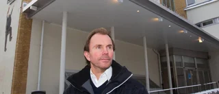 Vd:n svarar på hårda kritiken