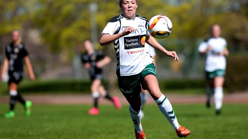 TILLBAKA. Lisa Pålsson tillbaka från start.