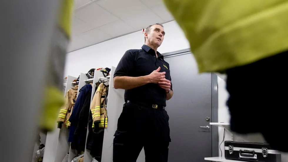 Söker folk. Stefan Fredriksson är fortfarande på jakt efter nya deltidsbrandmän.