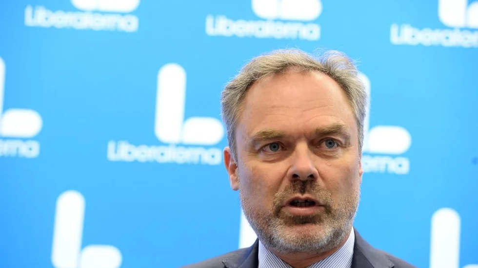 Liberalerna. Jan Björklund försöker åter göra integrationen till en liberal profilfråga.