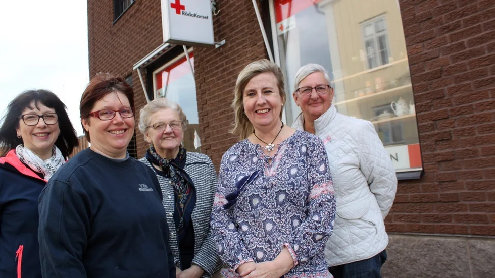 Eva-Britt Svensson, Petra Rehn Andersson, Alice Andersson, Lena Skarp och Solveig Gertsson är några av Röda Korsets medlemmar i arbetsgruppen som jobbar med planeringen av flytten.