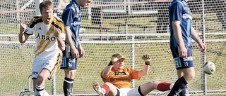 Tre mål av Jimmi i stark VIF-seger