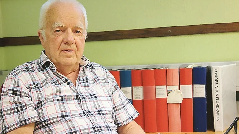 Ingvar Bäckman är fastighetschef inom Mokullan som nu blåser av striden med kommunen om markintrånget på bolagets fastighet vid Vimmerbyallén.