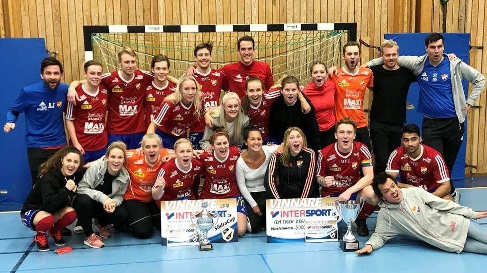 Borens herr- och damlag tog en dubbelseger i Södracupen 2018.