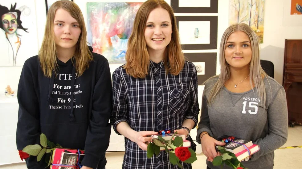 Vinnare. Fr v Sara Olofsson, Kajsa Notklev och Julia Andersson.