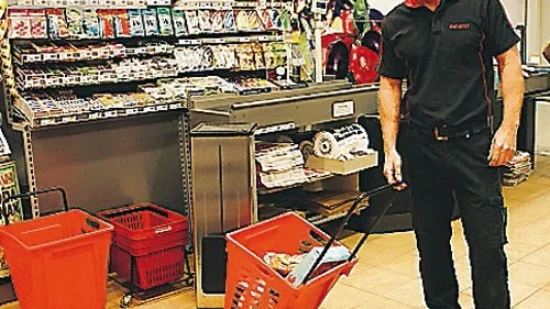 Lucullus butiksägare Andreas Leveau Book är nöjd över att kunna erbjuda kunderna en smidigare handling i sin butik.