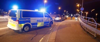 Krock mellan två bilar i korsning
