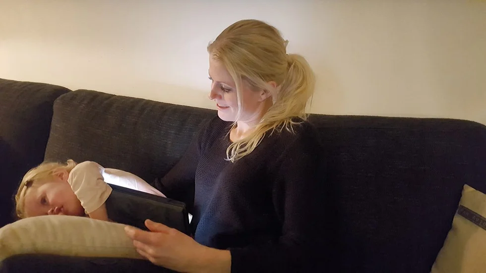 Snart ska tvååriga Ellie opereras en tredje gång för sitt medfödda hjärtfel och försäkringskassan menar att det är kommunens ansvar att ordna förskoleplats – men familjen har inte sökt någon förskoleplats.