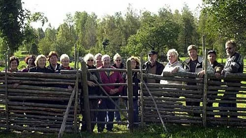 Trots att det är mycket som skiljer Småland från Telemarken, finns det mycket som är sig likt. Som till exempel utflyttningen. Men, det öppna kulturlandskapet kan bli en resurs för sin egen överlevnad, tror de norska besökarna i Krokshult.