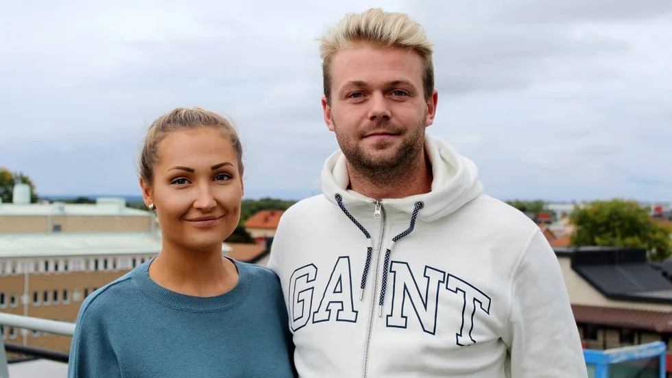 Vloggare. Johanna Öholm och Gustav Björklund vloggar om sin vardag på Youtube.