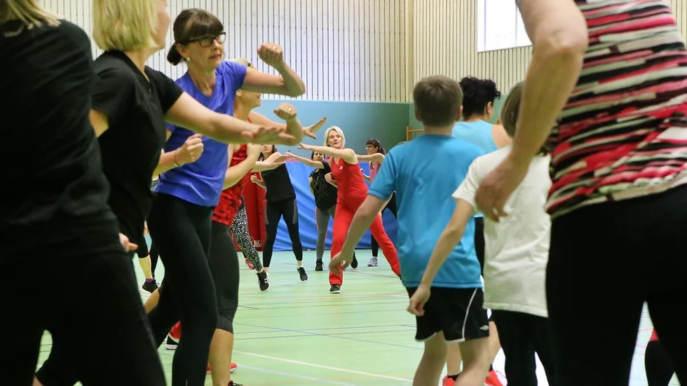 Jubileumsgympan innehöll både musik och övningar från de 25 åren.
