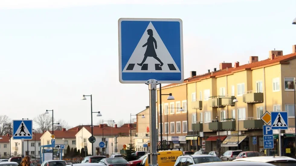 Drottningplan. Ett av flera mindre lyckade projekt i Motala, menar skribenten.