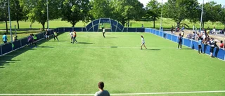Fotbollen ska hjälpa Skäggetorp