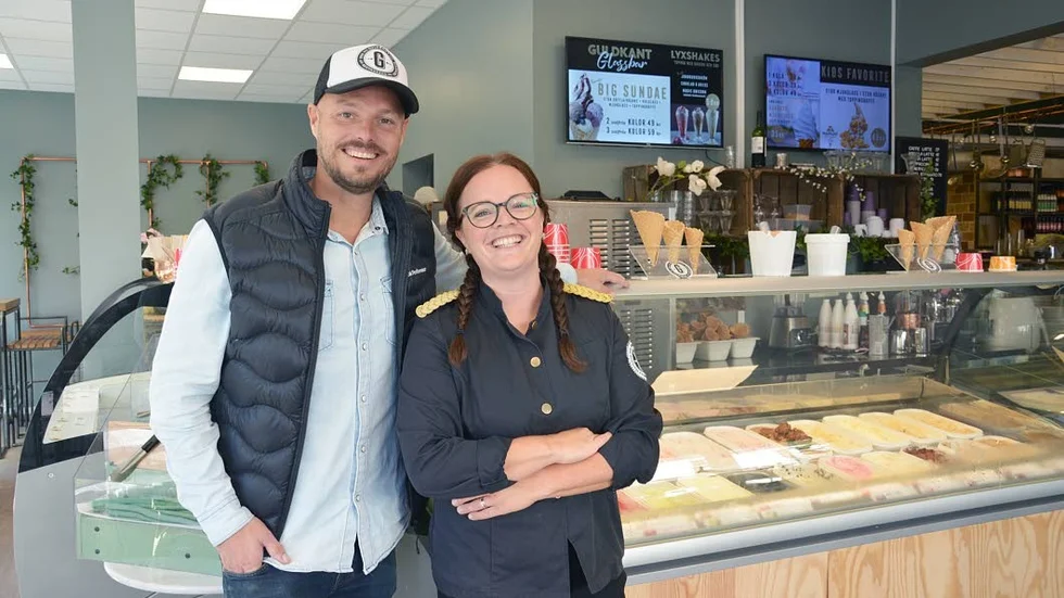 Jonas Settlin och Hanna Oskarsson på Guldkant deli ser fram emot höstens nya satsning på sushi.