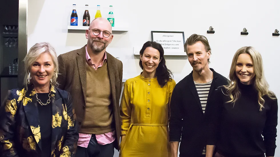 Författarna på Bokens dag: Åsa Hellberg, Kalle Lind, Fatima Bremmer, Paul Svensson och Emelie Schepp.