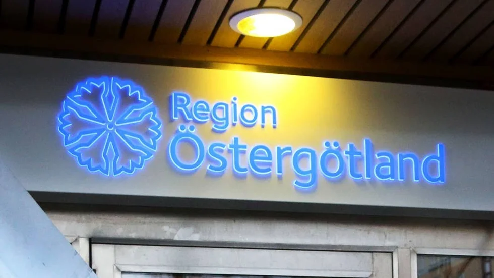 Region Östergötland. Nyttan måste vägas mot kostnader, förklarade vårddirektören i artikeln i MVT.