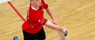Teknova bröt match efter skada
