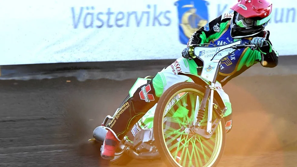 Västervik Speedway och Peter Ljung inleder elitserien på hemmaplan mot Indianerna.