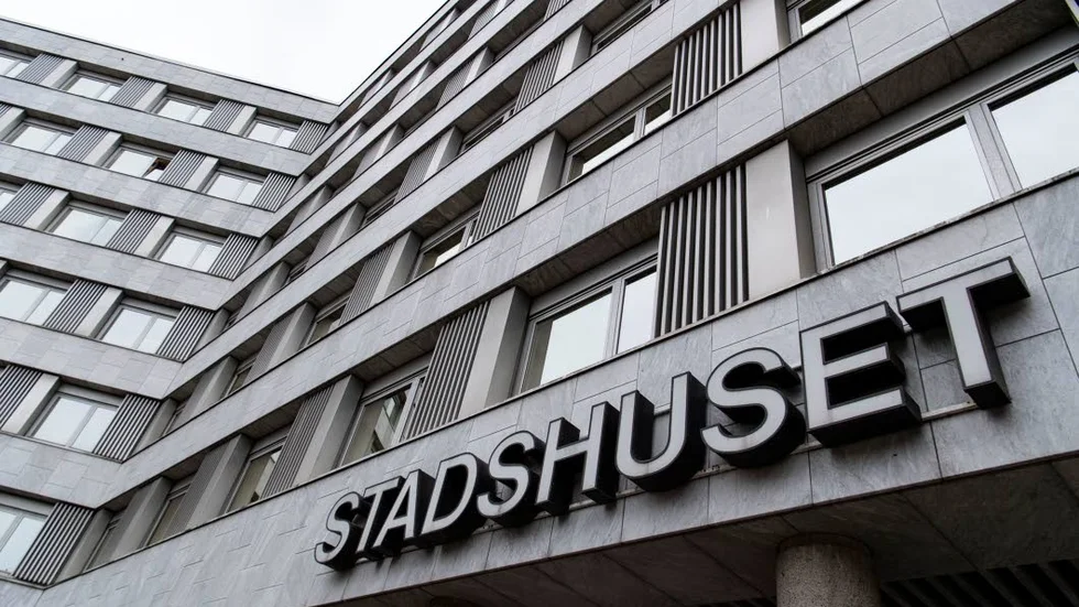 Skuldsättningen i kommunerna riskerar att bli ett problem när konjunkturen vänder nedåt.