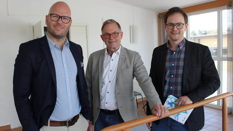 Jon Sjölander, kommunpolitiker, Ragnar Åhgren, vd Inzile och Pär-Gustav Johansson, regionråd.