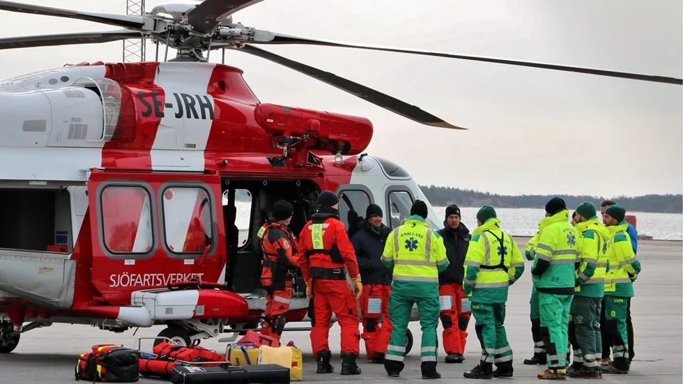 Igår övade Amulansen i Västervik tillsammans med Sjöfartsverket. Foto: Liselotte S Johansson
