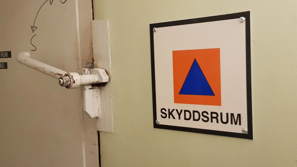 Det är Myndigheten för samhällsskydd och beredskap (MSB) som ansvarar för Sveriges 65 000 skyddsrum med plats för sju miljoner människor. På MSB:s hemsida finns Skyddsrumskartan där alla ska kunna hitta sitt närmaste skyddsrum.