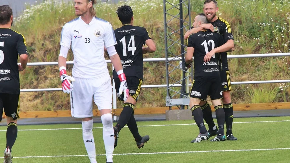 Vimmerby IF är nära att värva Ardijan Mahmutaj från SK Lojal.