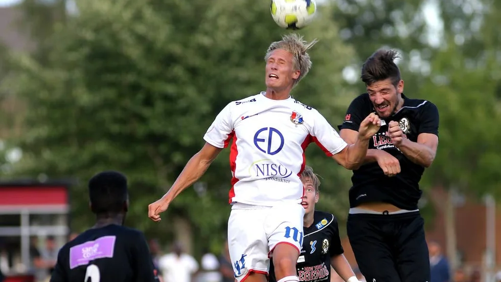 Petter Melkersson, till höger, återvänder till Rimforsa.