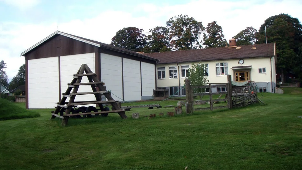 Lösningen med Träffpunkt Pelarne ser ut att rinna ut i sanden.