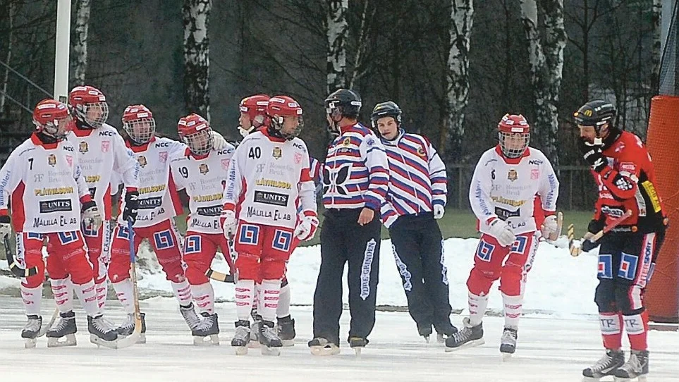 Hoppsan. Målilla vann derbyt och genrept mot Tjust med hela 9-0.