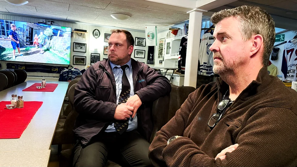 Petter Rydén från Rydéns Buss och Jesper Fridlund på B-trans i Norra Vi vill ogärna mötas på vägen när det är isen ishalka.
