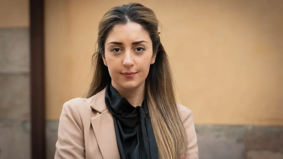 Förebyggande arbete startar i tidig ålder och genom öppna förskolan kan man på ett tidigt plan se vilka barn och föräldrar som behöver stöttning tidigt, skriver Maria Sayeler Behnam (S), oppositionsråd och andre vice ordförande i utbildningsnämnden.