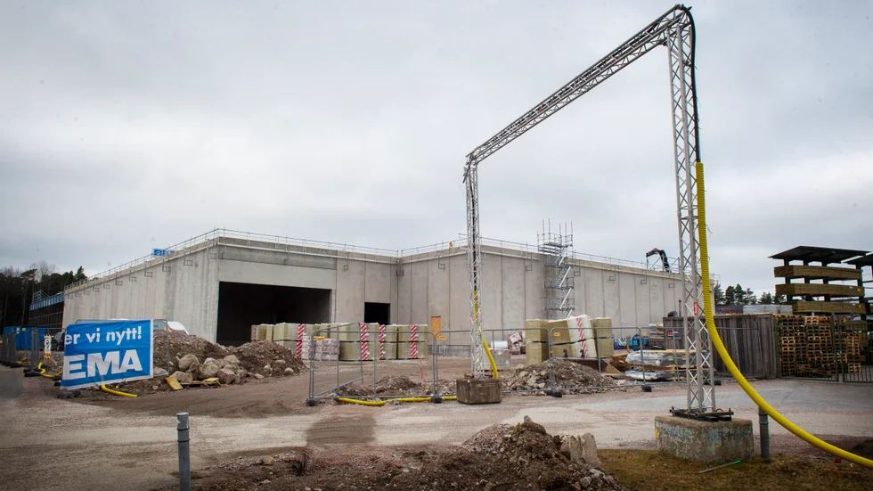 
Planen var att Biltema skulle slå upp portarna i Nyköping till sommaren 2022. Så blev det inte. Men nu är en öppning relativt nära.