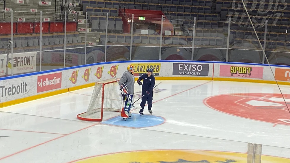 Matchvärmningen igång.