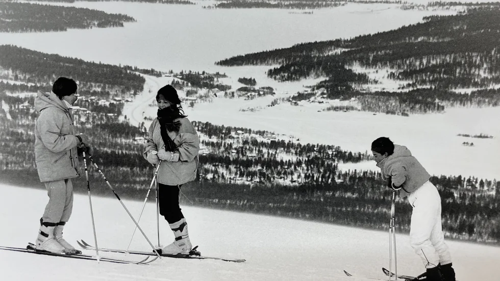 Miriam Martinez, Liza och Dylan Fjellström testar Jäckviksliften.
