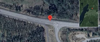 Stillastående fordon på väg 34 - stopp i ett körfält