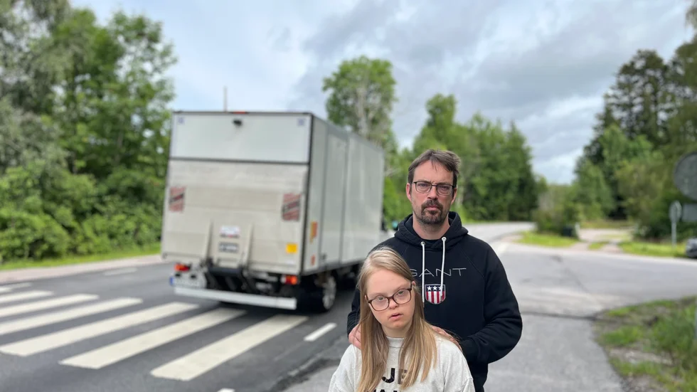 "Det här kommer att sitta i väldigt länge. Jag har under åren fått kämpa med att få in rutinen att åka taxi och hon har verkligen vuxit med uppgiften", säger Mikael Nicander om sin 13-åriga dotter Nikita.