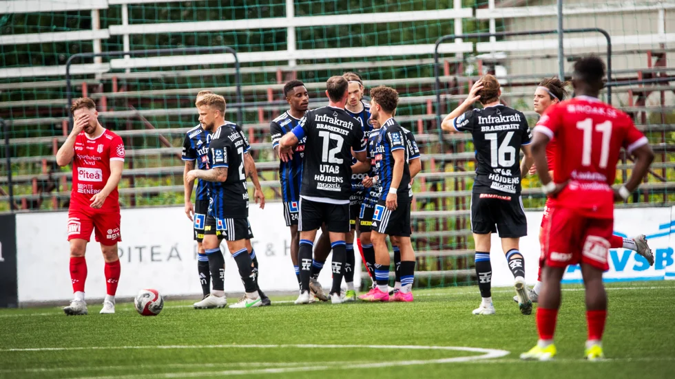 Piteå IF- IF Karlstad, Fredrik Johansson.