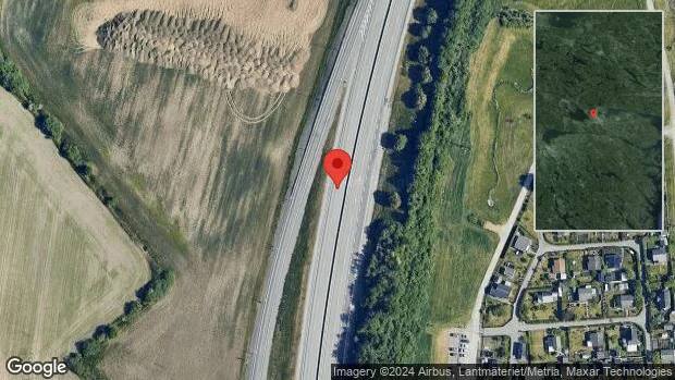 Långsamt fordon på vägen stör trafiken på E4