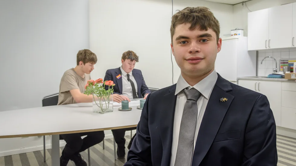 "Vi tycker det är viktigt med demokrati och få ungas perspektiv i det hela", säger Victor Andersson, NTI-gymnasiet.
