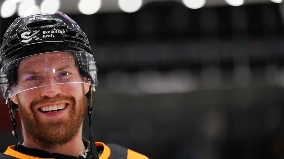 Oscar Lindberg became the big match hero when he scored the winning goal for AIK in overtime
