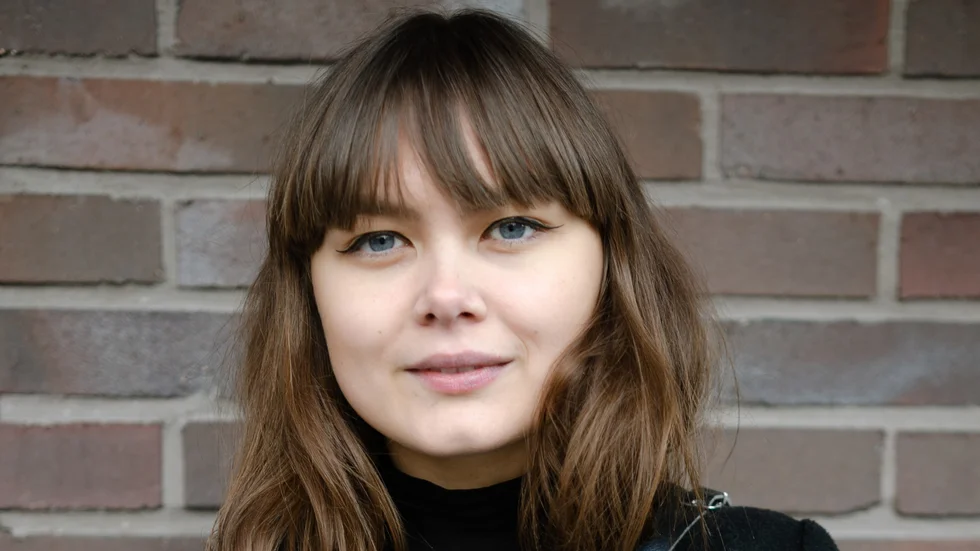"Vi vill att politikerna lyssnar nu och gör någonting för att stoppa den här utvecklingen", säger Emelie Huuva Skeppar, ledamot i Roks styrelse och medlem i Kvinnojouren Iris i Luleå.