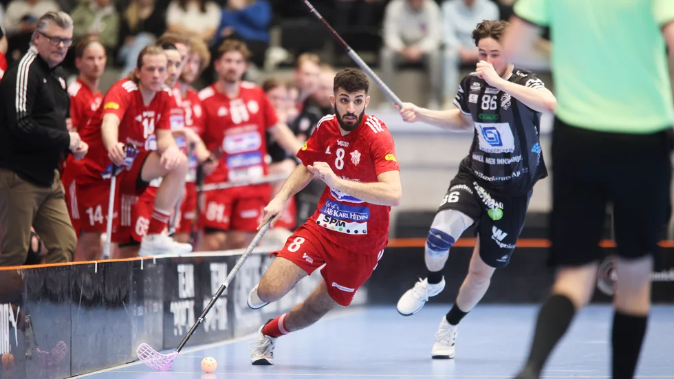 Ahmad Dakhallah var stekhet och gjorde två av Strängnäs mål. "Jag hade en bra kväll", sa han efteråt.