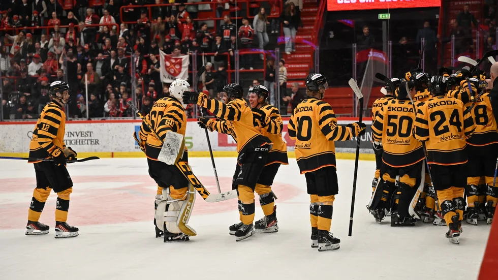 Skellefteå AIK J20 är en seger ifrån SM-guld efter onsdagens övertidsavgörande inför 4 052 åskådare i Örebro.