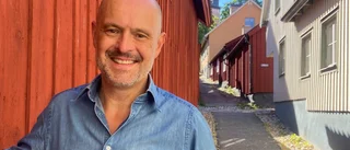 Mattias från Strängnäs hyllar sin morbror Lasse Berghagen i SVT