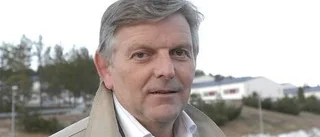 Kritik riktas mot yrkesarmé