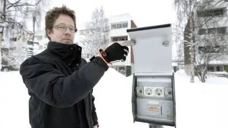 I framtiden ska Pitebos hyresgäster själva få betala för elen man förbrukar på sin motorvärmarplats. "Vi räknar med att sänka kostnaderna med 70 procent på detta", säger Robert Johansson, teknisk chef på Pitebo.
