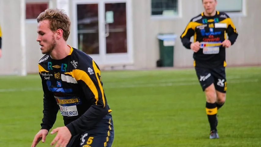 Upprycknign. Infjärden vann med  4–0 mot Täfteå.