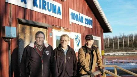 HUNDRAÅRINGEN FIRAS. IFK Kiruna fyller 100 år och i dag sker firandet. Per- Åke Johansson, Ture Virtala och Ingvar Larsson är några av dem som är engagerade i föreningen.